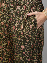 Women Mehendi Green and Pink Gold Printed Three-Quarter Sleeves Straight Kurta With Palazzo with pockets And Face Mask