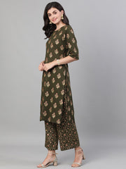 Women Mehendi Green and Pink Gold Printed Three-Quarter Sleeves Straight Kurta With Palazzo with pockets And Face Mask