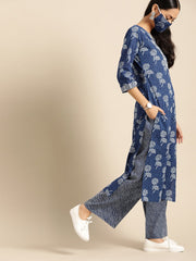 Women Indigo Three-Quarter Sleeves Straight Kurta With Palazzo & Striped Dupatta
