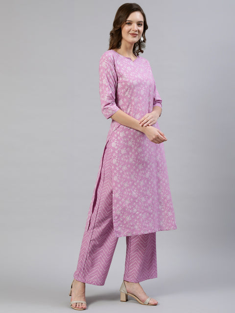 Women Lavender & Silver Floral Printed Straight Kurta With Plazo & Dupatta