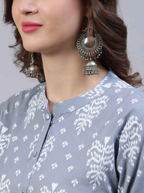 Women Grey & Off-White Printed Straight Kurta With Palazo