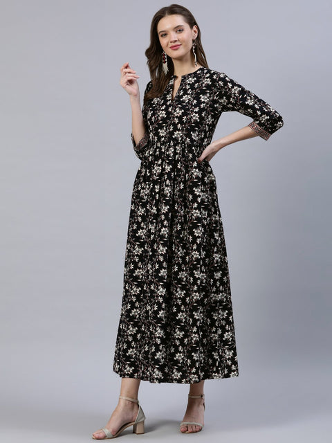 Women Black Floral Printed Dress With Three Quarter Sleeves