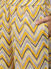 Women Yellow & Grey Floral Printed Straight Kurta Set With Plazo & Dupatta