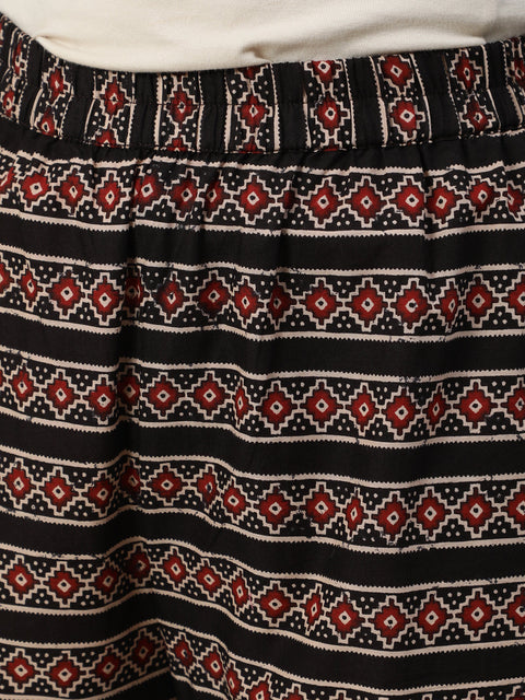 Women Black Printed Straight Kurta With Plazo & Dupatta