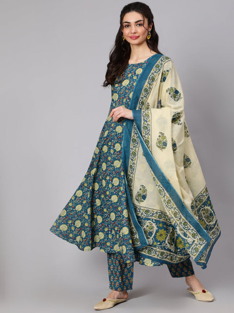 Women Green Floral Printed Flared Kurta With Trouser And Dupatta