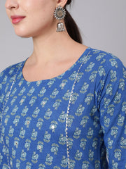 Women Blue Ethnic Motif Printed Straight Kurta With Three Quaretr Sleeves