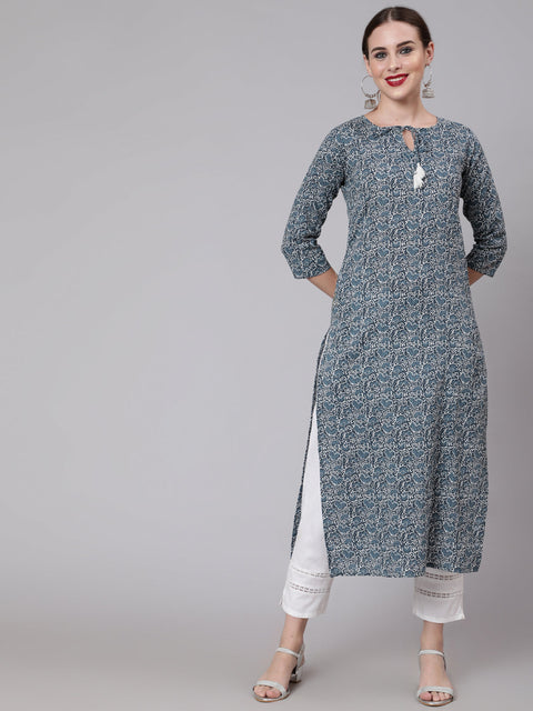 Women Blue Paisley Printed Straight Kurta With Three Quarter Sleeves