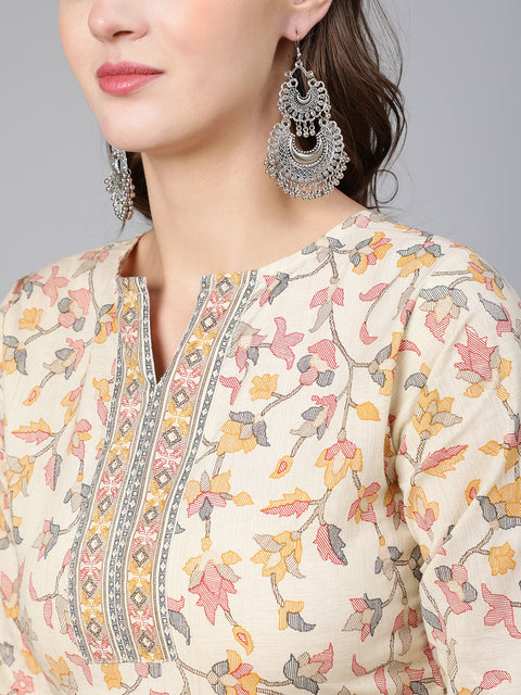 Women Cream Floral Printed Staight Kurta With Three Quarter Sleeves