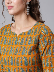 Women Yellow Ethnic Printed Straight Kurta with Three Quarter Sleeves