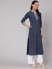 Women Blue Printed Straight kurta With Three Quarter Sleeves