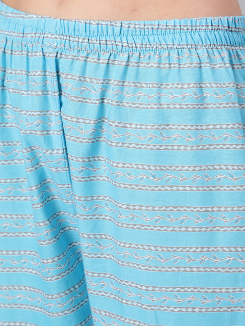 Women Blue Printed Straight Kurta And Trouser