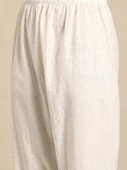 Women Green Printed Straight Kurta With Trouser