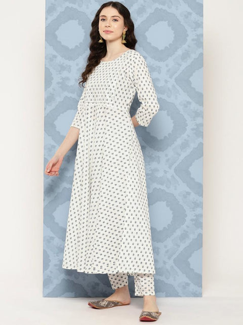 Women Off White Flared Kurta With Trouser & Dupatta