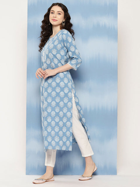 Women Blue Ethnic Printed Straight Kurta With Three Quarter Sleeves