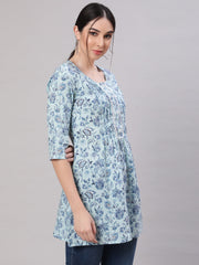 Women Blue Straight Tunic With Three Quaretr Sleeves