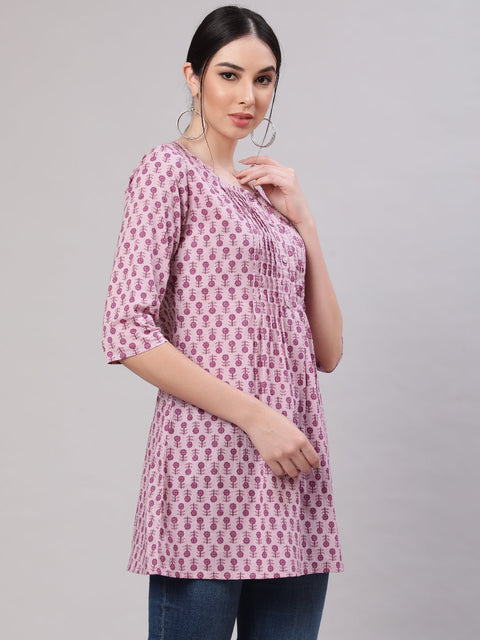 Women Mauve Straight Tunic With Three Quaretr Sleeves