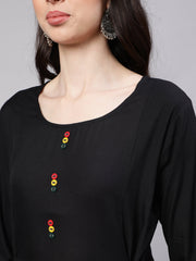 Women Black A-line Kurta With Three Quarter Sleeves