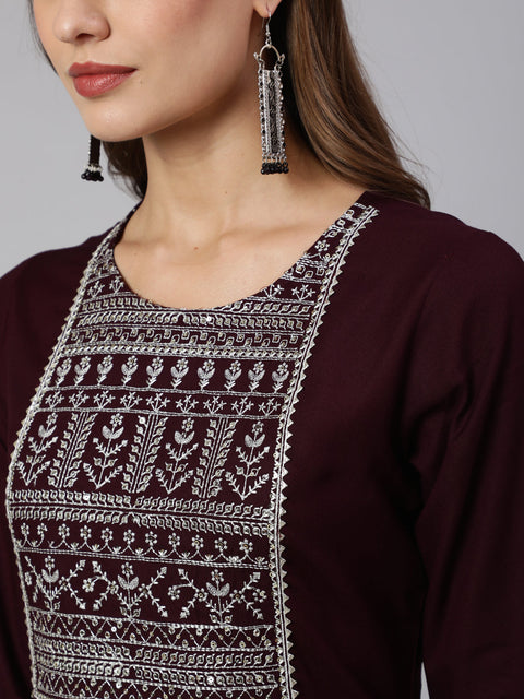 Women Burgundy Embroidered Straight Kurta With Three Quarter Sleeves