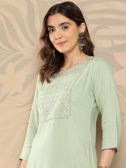 Women Green Embroidered Printed Straight Kurta With Three Quarter Sleeves