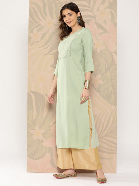 Women Green Embroidered Printed Straight Kurta With Three Quarter Sleeves