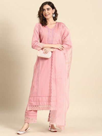 Women Mauve Lace Detailing Kurta With Trouser And Scalped Dupatta
