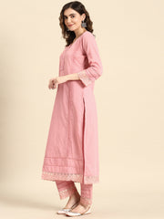 Women Mauve Lace Detailing Kurta With Trouser And Scalped Dupatta