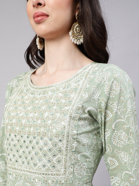 Women Green Embroidered Flared Kurta With Trouser And Dupatta