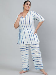 Plus Size Women Off- White Tie-Dye Printed Night Suit With Half Sleeves