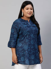 Women Navy Blue Printed Tunic With Three Quarter Sleeves