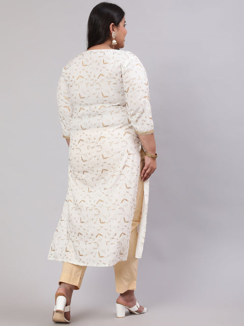 Plus Size Women Off White Printed Straight kurta with Three Quarters Sleeves